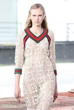 Обзор Buro 24/7: Gucci, resort 2016 | Связаные крючком платья, Модные  стили, Шитье платья
