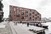  Krøyer Square / Vilhelm Lauritzen Architects + Cobe - Facade, Cityscape